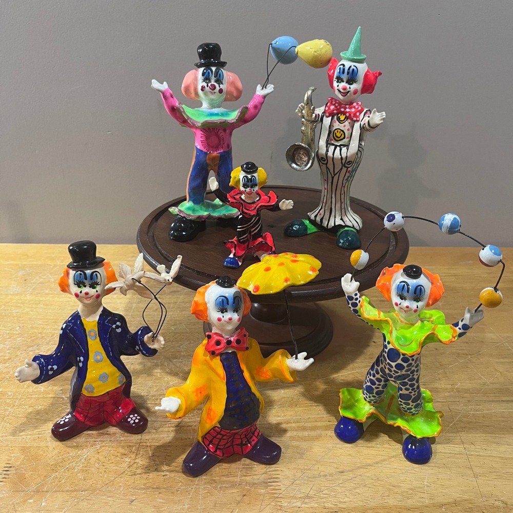 Vtg Hand Painted Paper Mache Clown Figurine Set 6 Circuscore Kitsch Decor